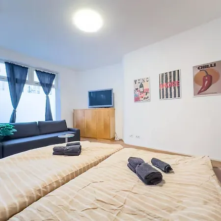 Moderne Im Zentrum Der Altstadt - Altbau Flair, Wlan